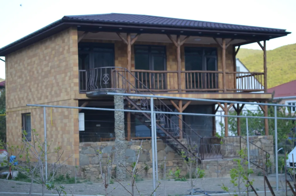 Уютный коттедж в тихом, живописном месте с прекрасным видом — аренда посуточно в Веселое