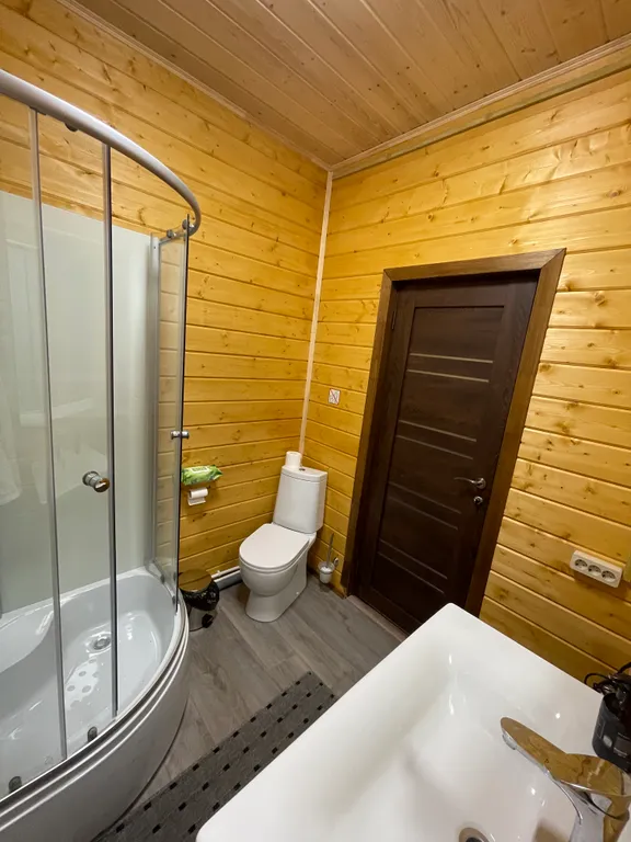 Домик у леса