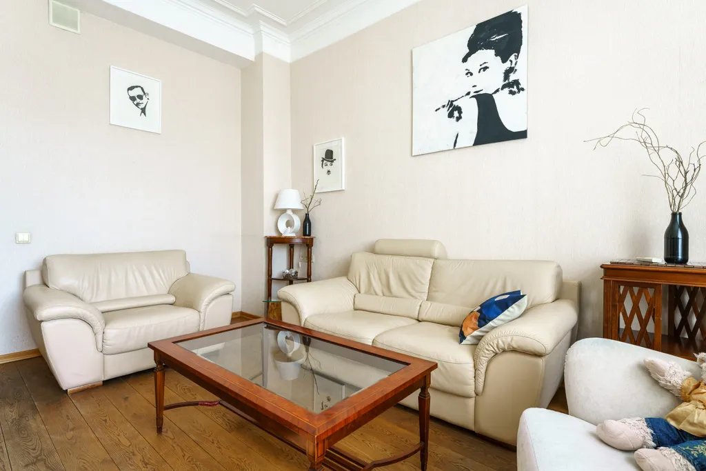 Квартира 4-комнатная квартира с видом на набережную — Москва