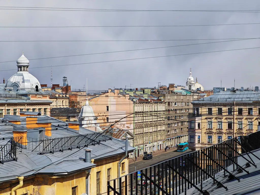 Квартира Просторная квартира у метро Василеостровская с видом на город — Санкт-Петербург