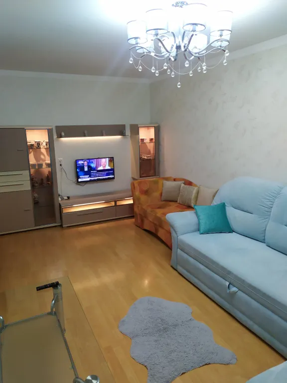 Двухкомнатная квартира возле ТЦ Грин