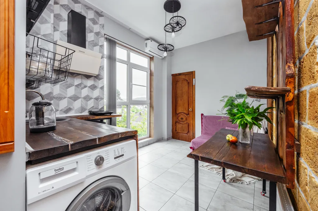 Коттедж Квартира с видом на сад и горы — Сочи