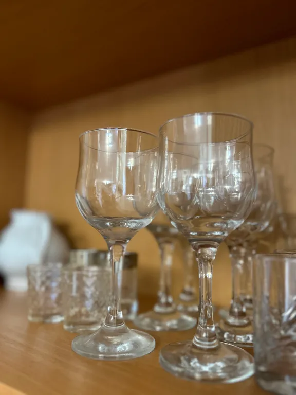 Теплый дом с двумя комнатами и кухней на компанию до 8 гостей