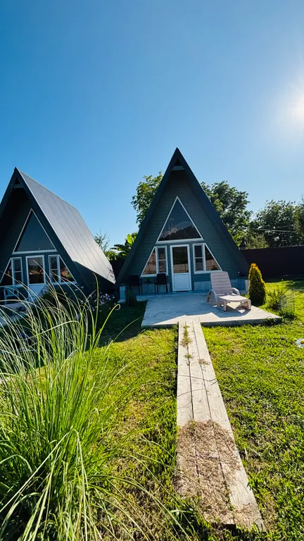 Дом-шалаш с собственной кухней Лдзаа