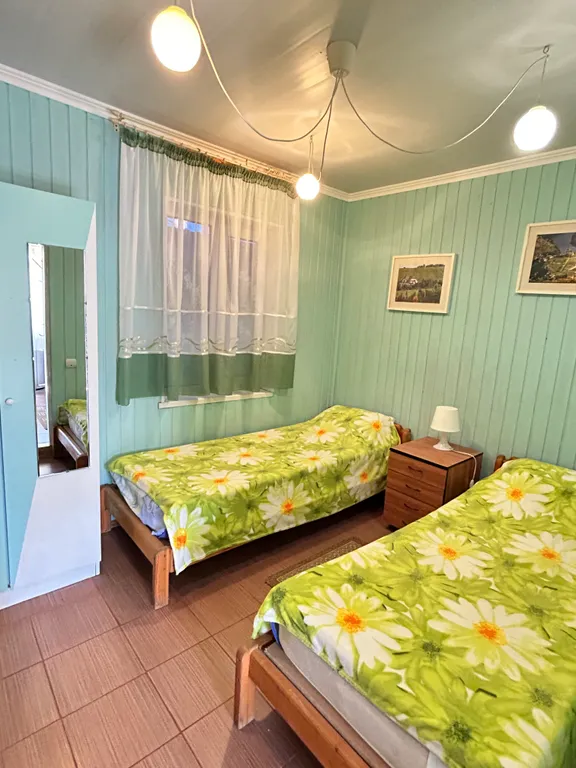 Квартира Квартира Двухкомнатный номер люкс — Голубицкая