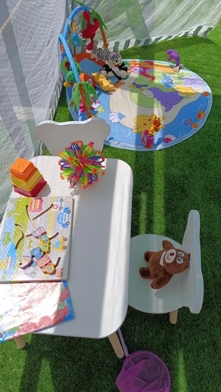 Уединенный трёхместный домик с queen size с собственным садом