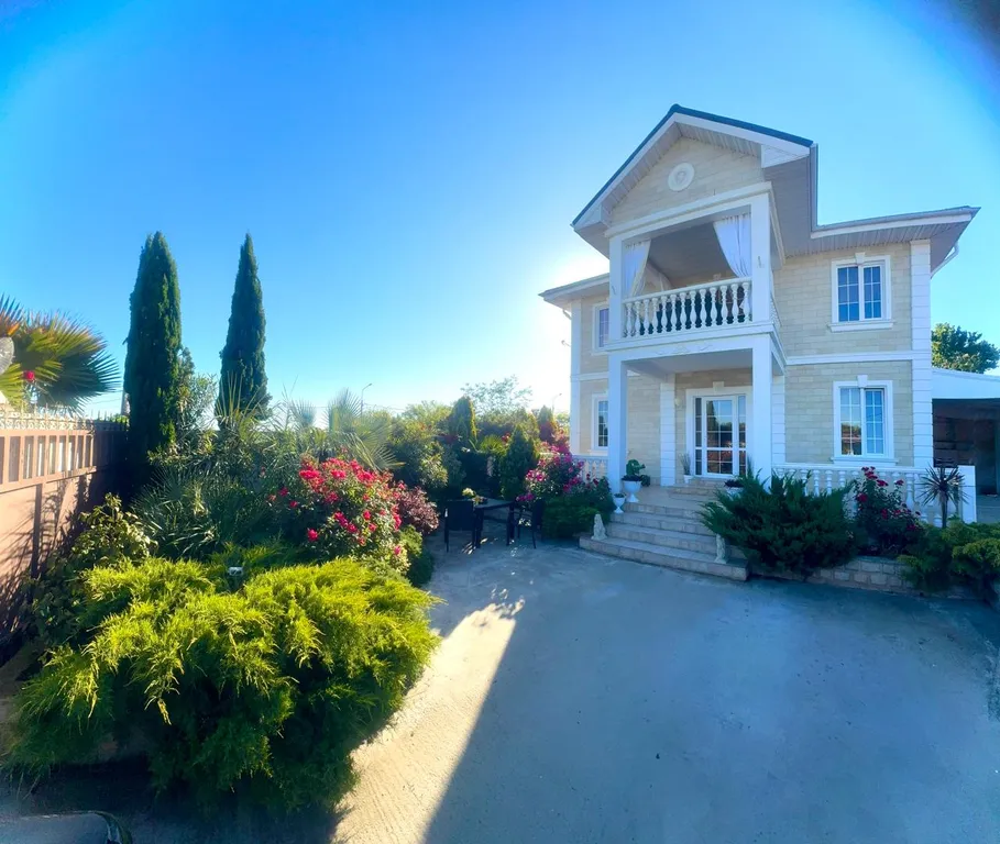 Просторный комфортабельный коттедж — аренда посуточно в Черешня