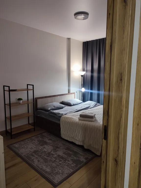 Двухкомнатная квартира в центре города в доме бизнес-класса