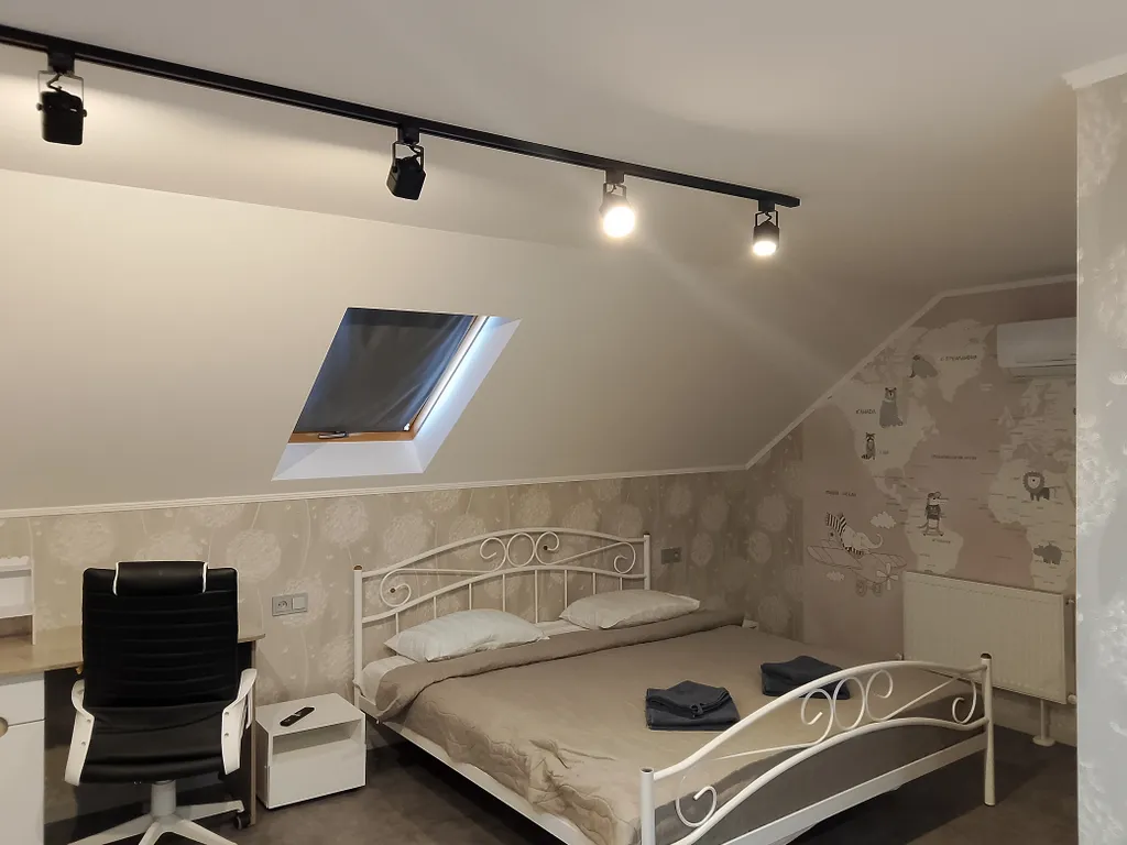 Уютный дом для большой компании