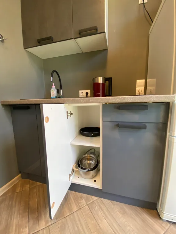 Квартира Квартира Уютная студия с балконом, с бассейном, 5 минут до моря, 5 минут до жд — Адлер