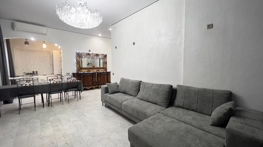 Современная квартира в центре Владикавказа с отдельным входом — аренда посуточно в Владикавказ