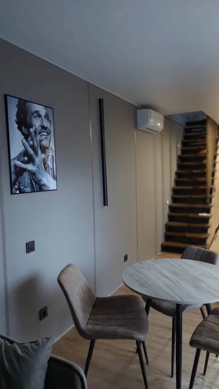 Стильный дом из морского контейнера