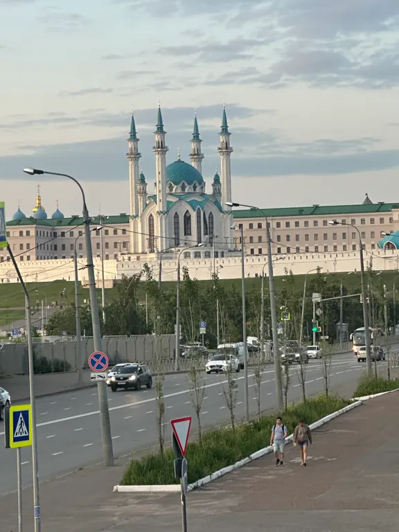 Квартира в историческом центре с видом на кремль