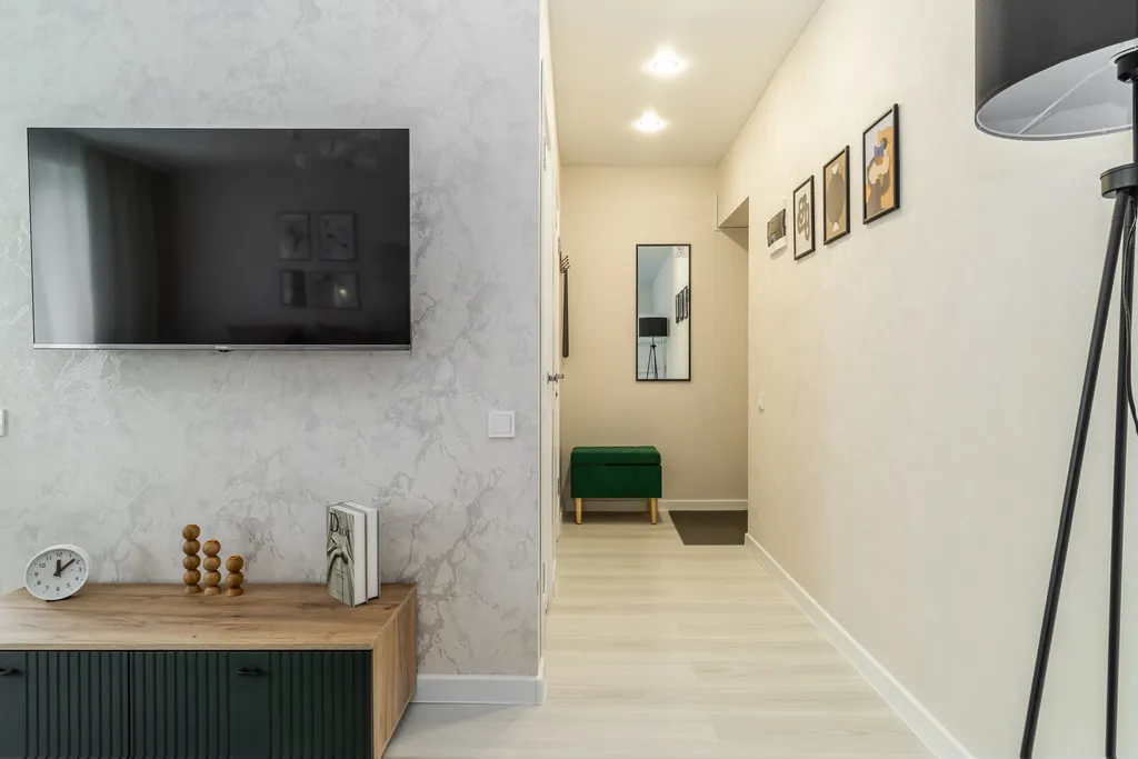 Светлая 2-к с кухней-гостиной и балконом