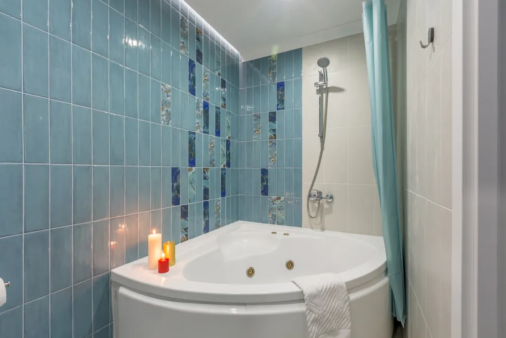 Апартаменты Кварт-Отель студия с джакузи Лазурная