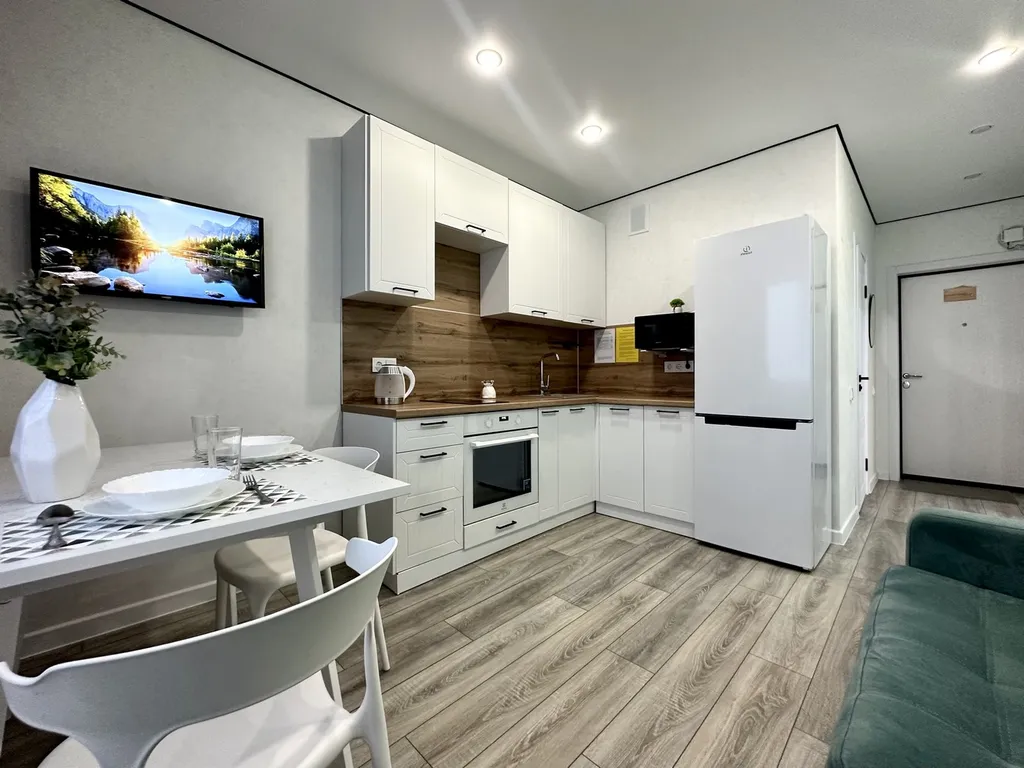 Квартира на Юркина 10