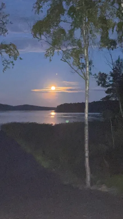 Частный дом на берегу Ладожского озера