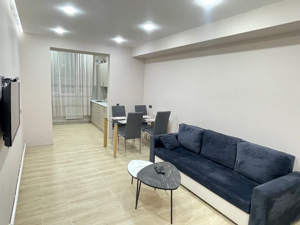 Шикарная квартира в самом центре города — аренда посуточно в Ереван