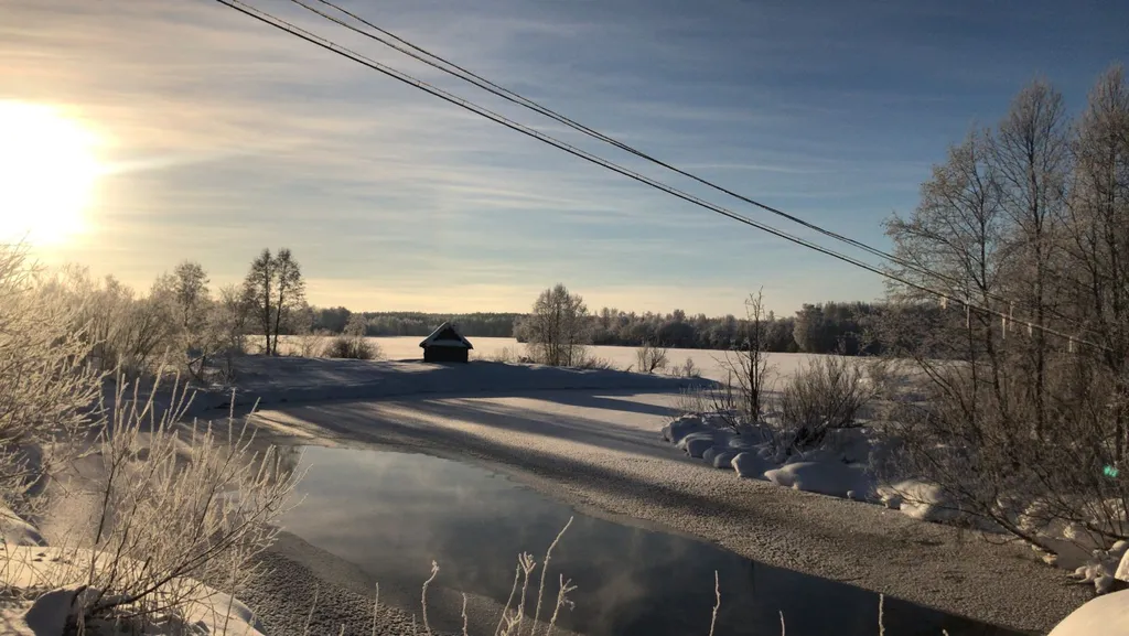 Twin house на берегу озера