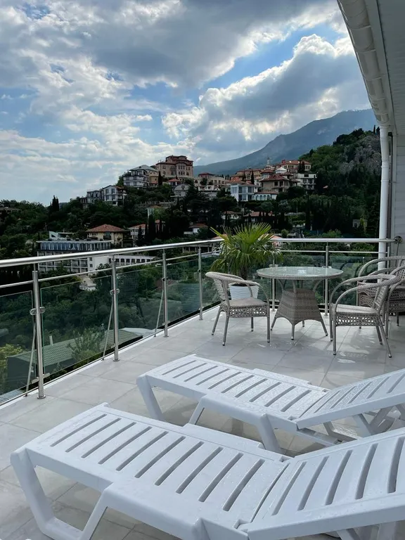 Часть дома с отдельным входом