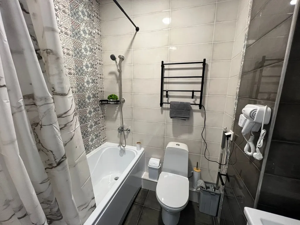 76 Студия с бассейнами на 4 человека