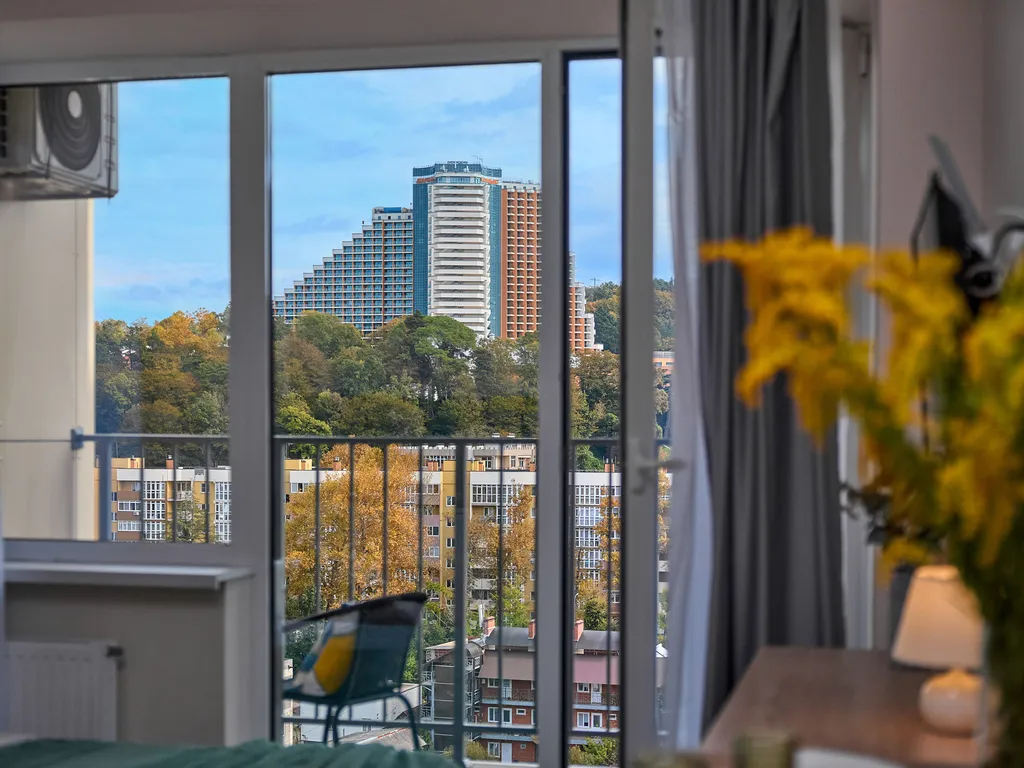 Студия с потрясающим видом на море и горы