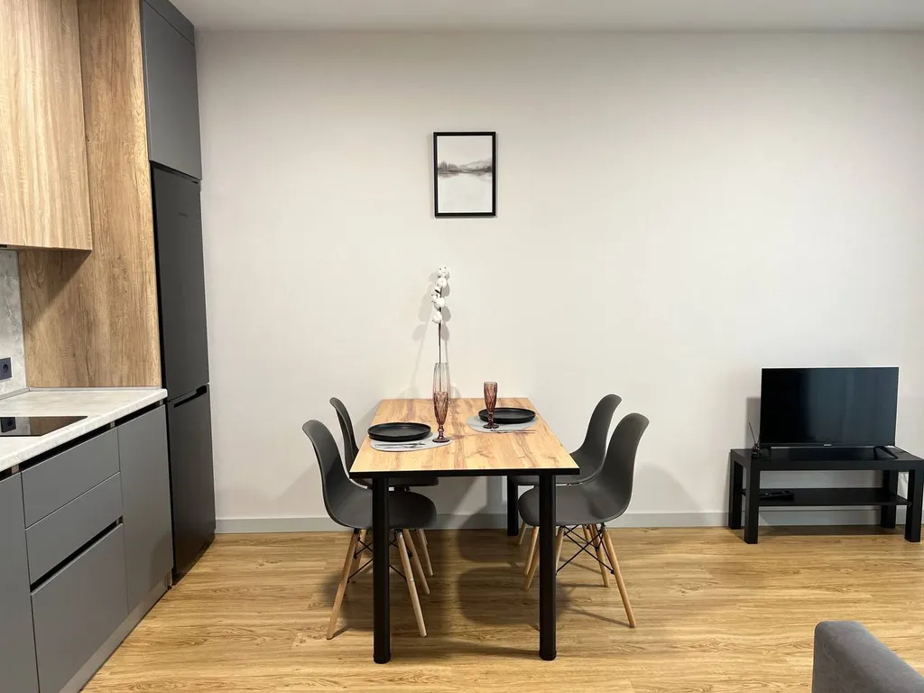 Апартаменты комфорт класса на главном проспекте города