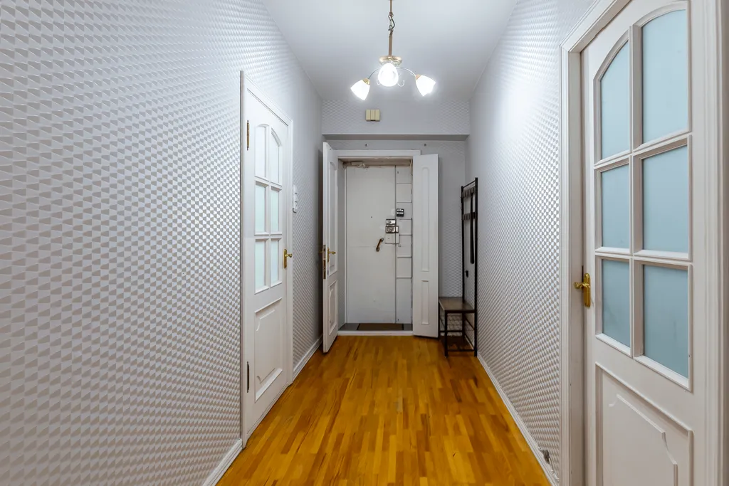 Просторная двухкомнатная квартира у Русского музея