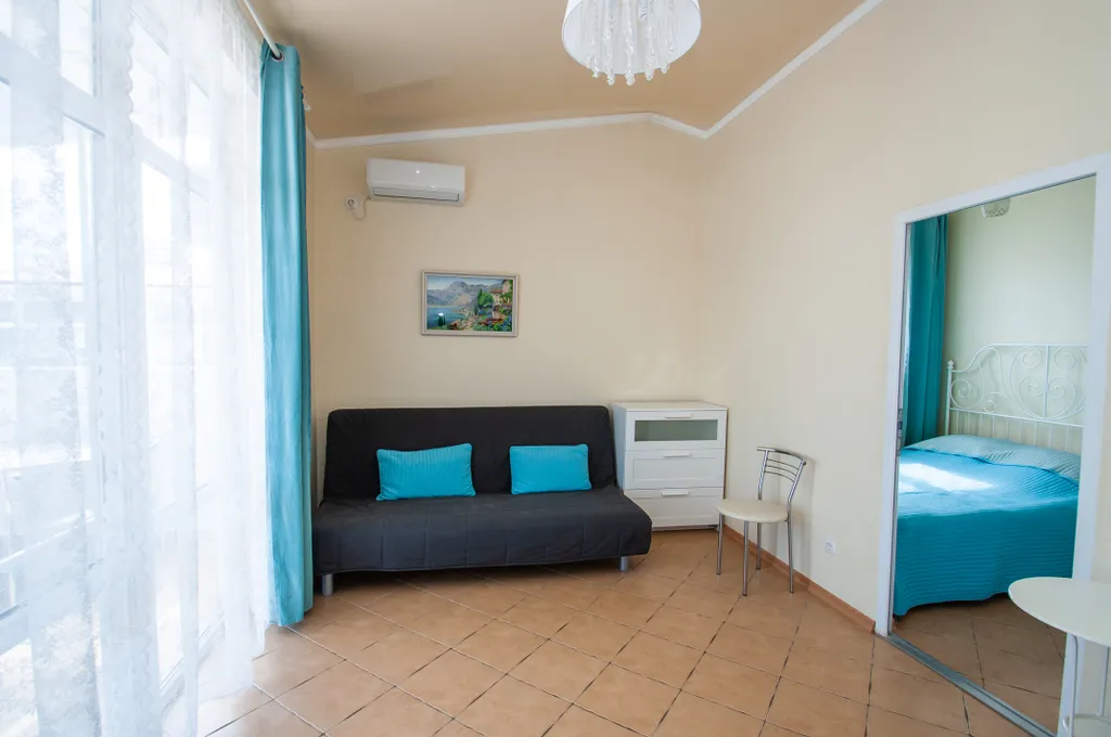 Апартаменты с террасой и боковым видом на море астра 5