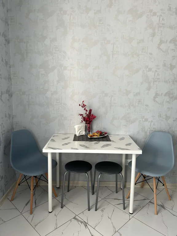 Уютная квартира у Глобуса