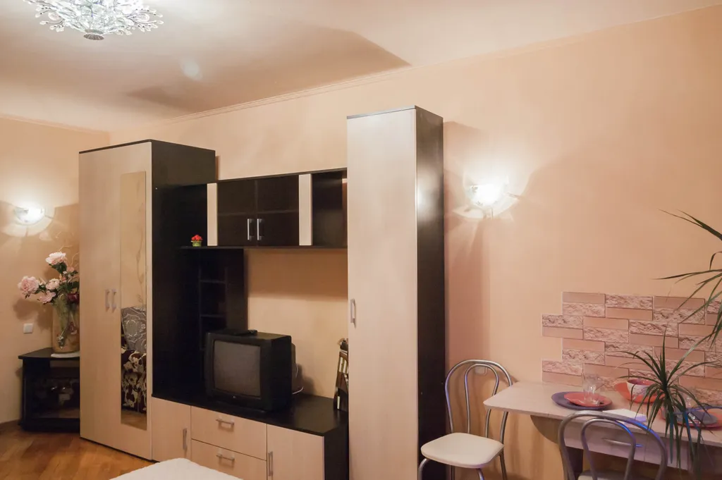 Комната трехместная на Полежаевской