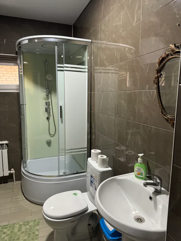 Комната в гостевом доме у парка Лога по пути на море