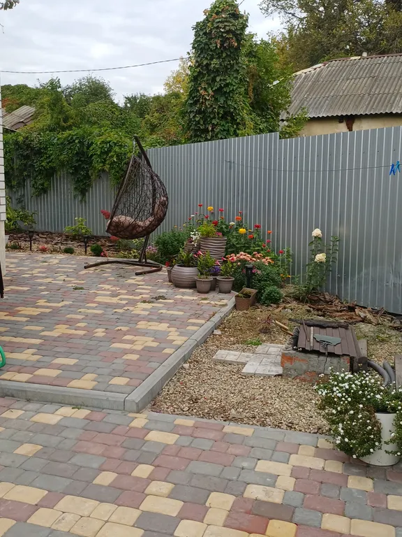 Уютный двухэтажный дом в центре города( 2 этаж)