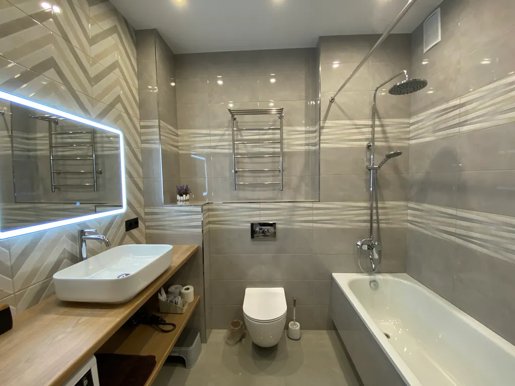 Большая квартира в новом доме, парковка в закрытом дворе, самый центр