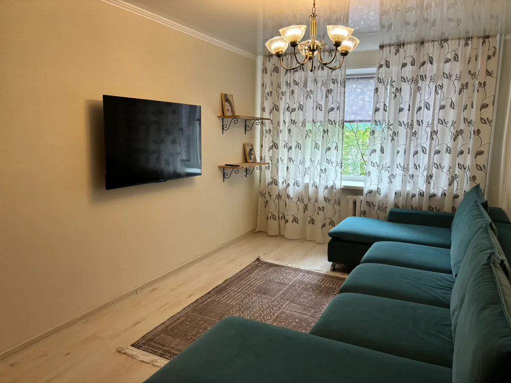 2-комнатная в доме Актера