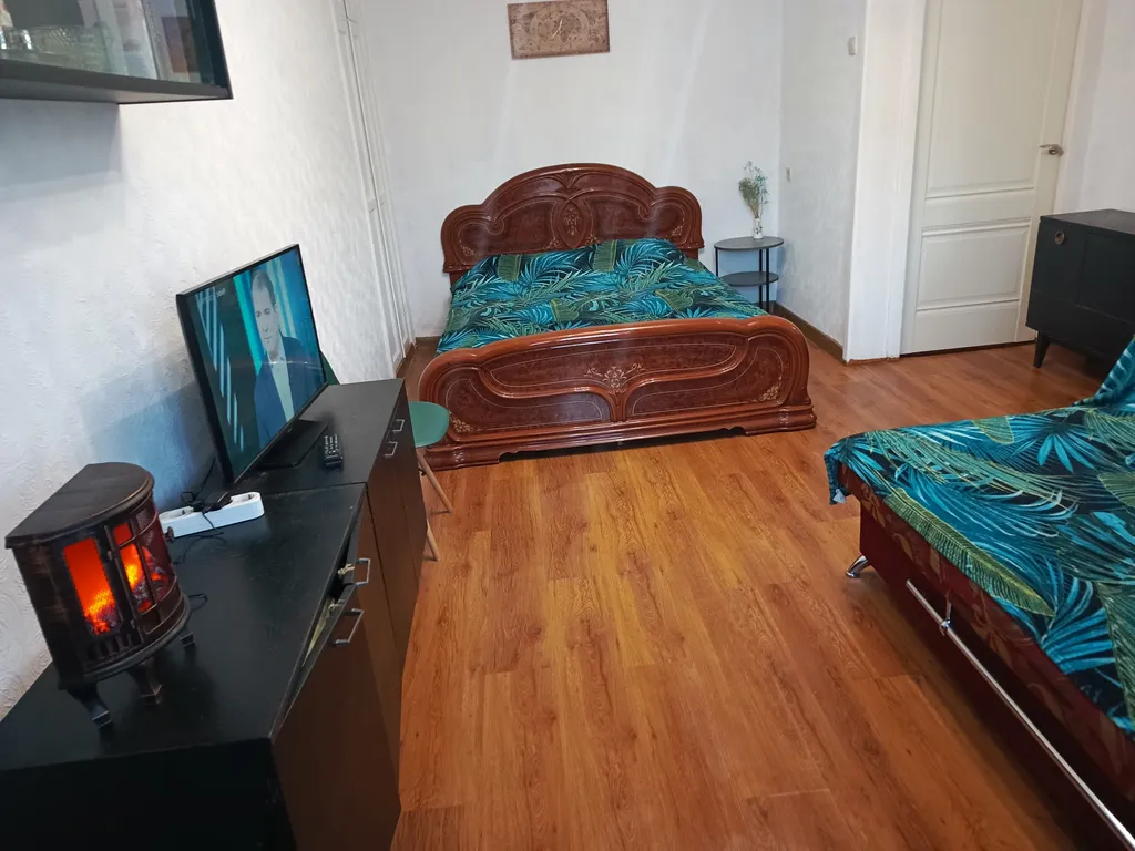 Романтичная однушка с камином на Волжской набережной