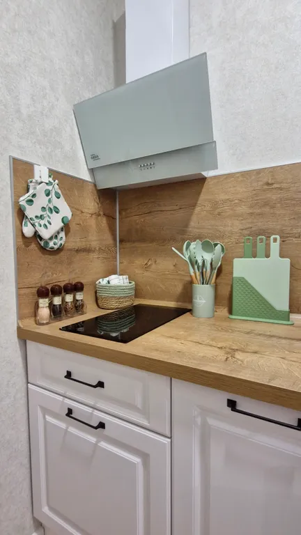 Квартира Уютные апартаменты у моря, с видом на можжевеловый лес, заповедник — Варваровка