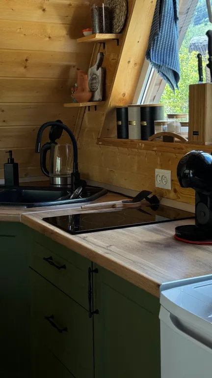 Уютный гостевой дом в Приэльбрусье с потрясающими видами на горы и лес