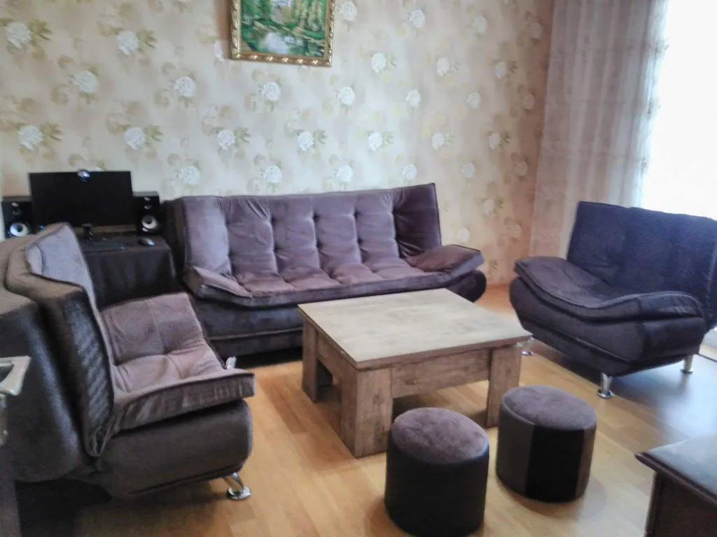 4-комнатная Квартира