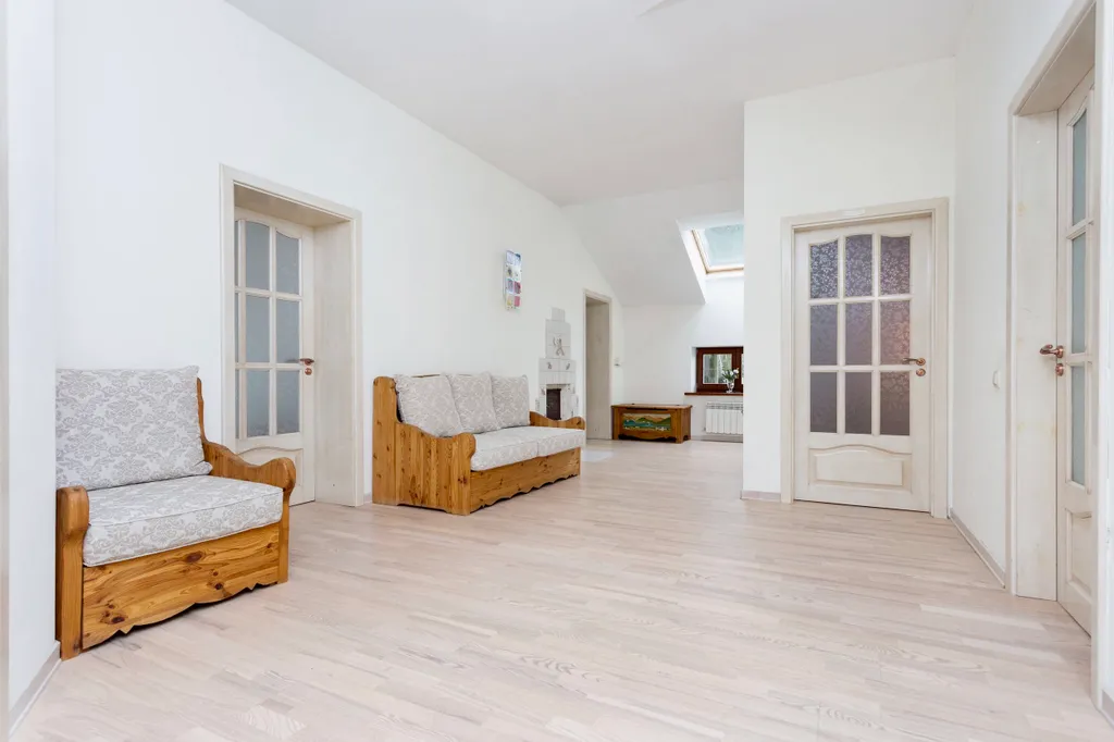 Вилла с бассейном