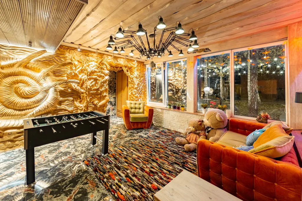 7-комнатный Дом