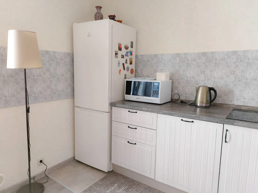 Уютная комната в квартире в 5 минутах пешком от метро