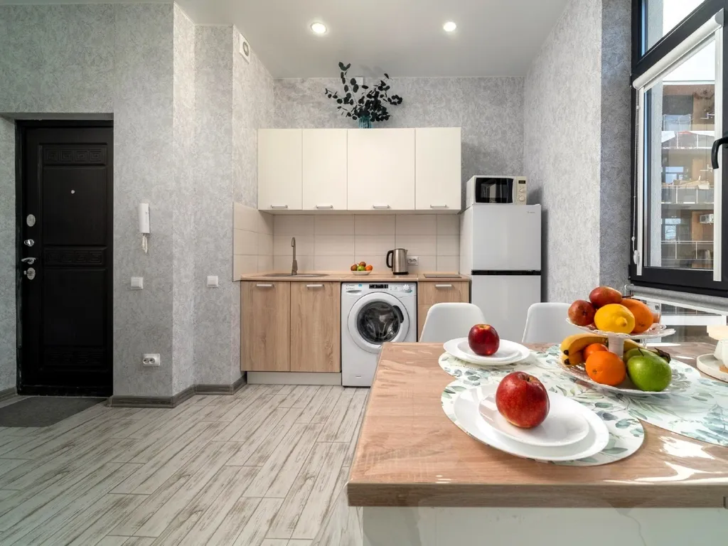 Апартаменты семейные в комплексе бизнес класса с бассейном