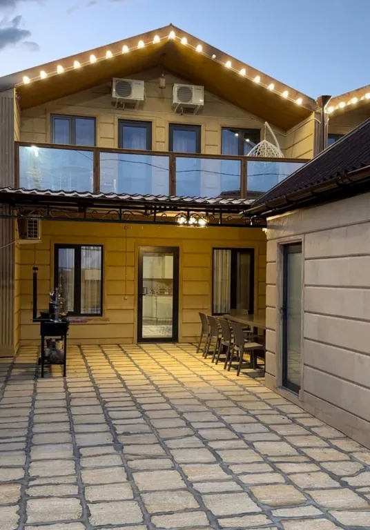 Дом на берегу Каспийского моря