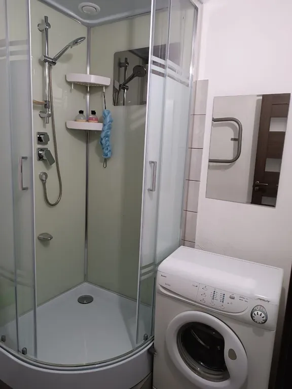 1-комнатная квартира светлая и просторная в тихом районе города