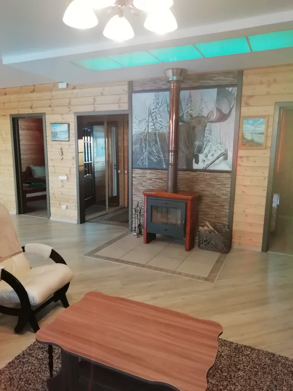 Дом в Заонежье с видом на озеро