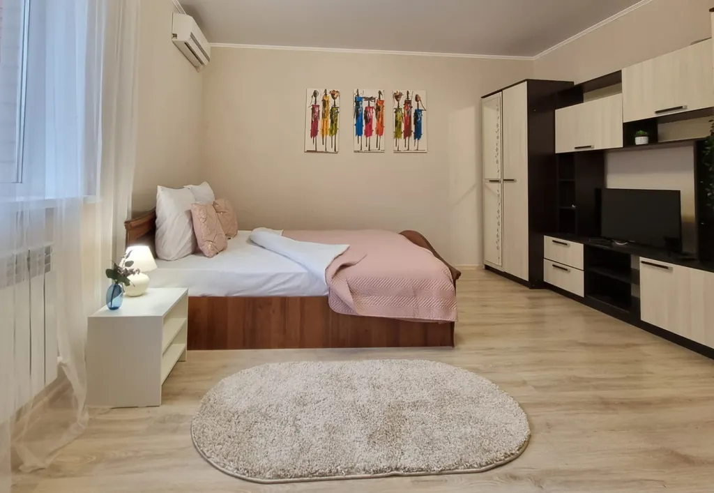 Просторная квартира на Савушкина (Уютный Дом)