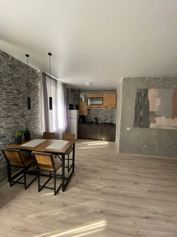 Квартира-студия возле набережной Онежского озера — аренда посуточно в Петрозаводск