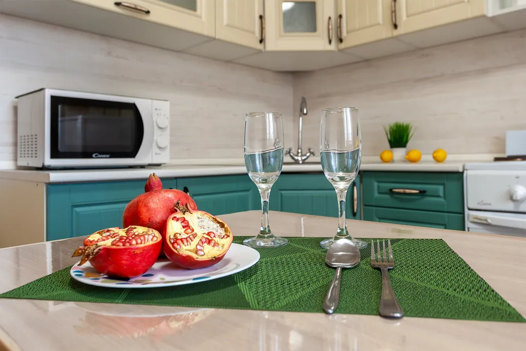 Квартира 1-комнатная квартира у гипермаркета Окей — Тюмень