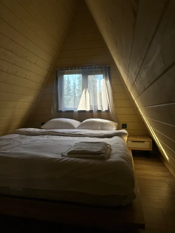 A-frame дом с чаном в лесу | 2 спальни | до 4 гостей.